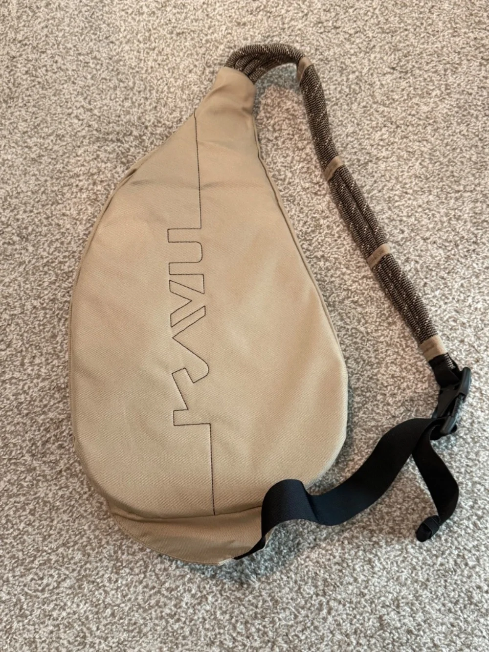 KAVU crossbody bag - Picture 2 of 8
